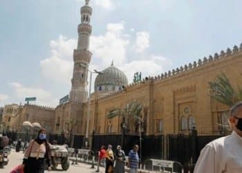 Egypt reopens mosques