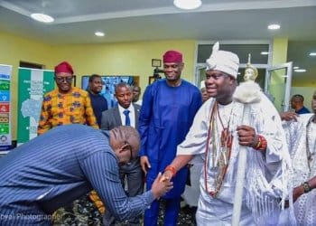 Ooni of Ife with Governor Kayyode Fayemi