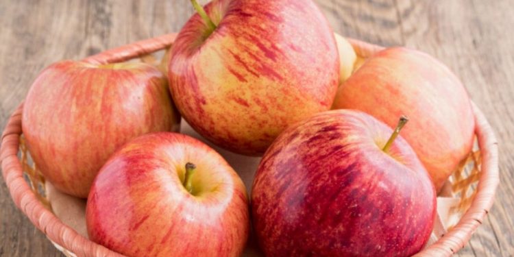 NAFDAC warns against Apples from Australia