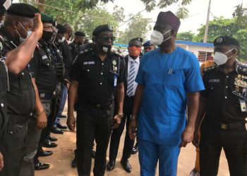 Makinde with Oyo Police