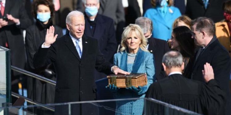 Joe-Biden taking oath of office