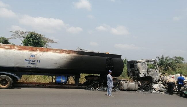 Lagos Ibadan Expressway As Tanker Bus Collide Catch Fire