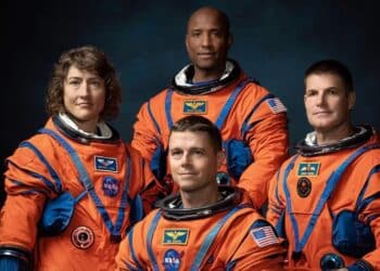 NASA Names Astronauts For Artemis II Moon Mission