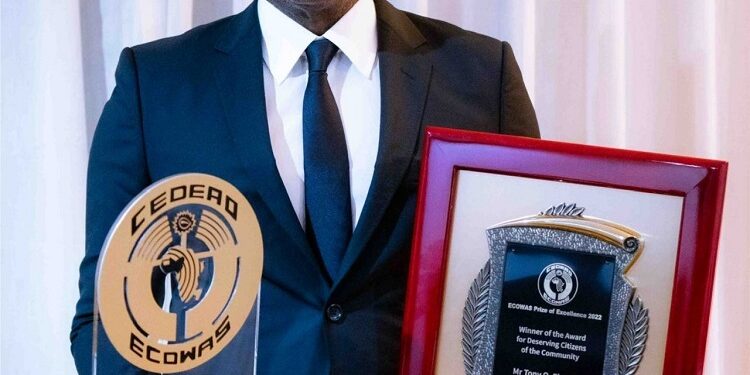 Tony Elumelu wins ECOWAS Award