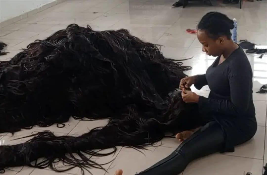 Nigerian woman creates world’s longest wig