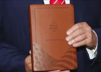 Christian leaders react to Trump's 'God Bless the USA' bibles